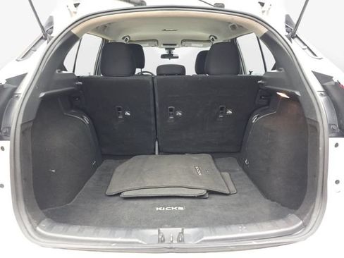 Used 2022 Nissan Kicks S FWD image 30