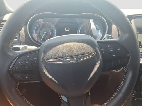 Used 2022 Chrysler 300 S w/ Comfort Group RWD image 28