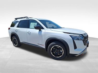 New 2026 Nissan Pathfinder Rock Creek w/ Rock Creek Premium Package