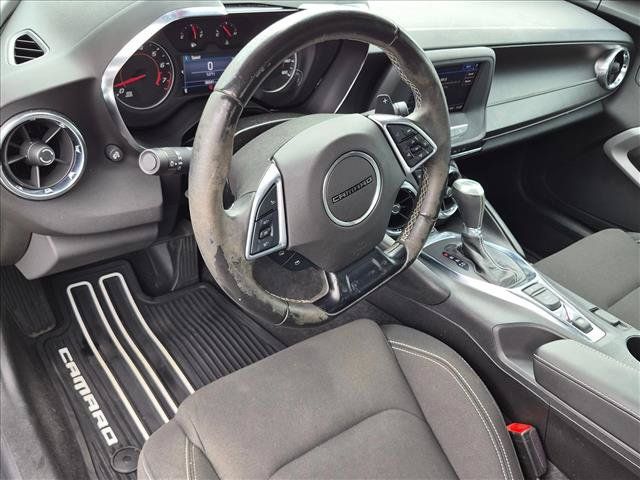 Used 2021 Chevrolet Camaro LT w/ RS Package RWD image 10