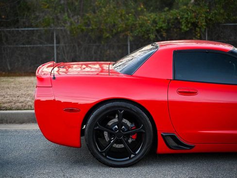 Used 2002 Chevrolet Corvette Z06 w/ Memory Pkg image 42