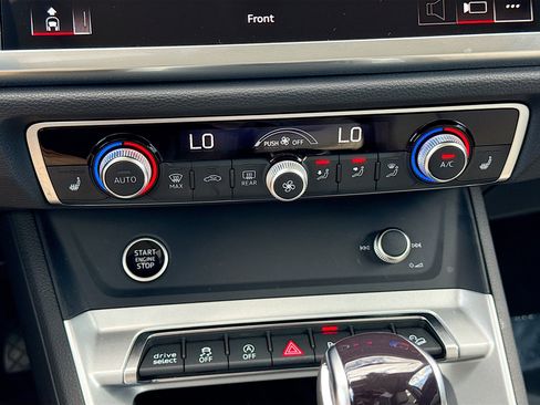 Used 2025 Audi Q3 2.0T Premium Plus w/ Premium Plus Package image 34