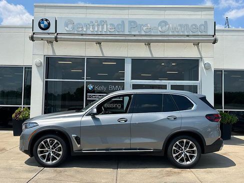 Used 2025 BMW X5 xDrive40i w/ Climate Comfort Package AWD/4WD image 5