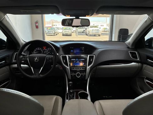 Used 2015 Acura TLX FWD image 18