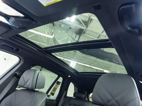 New 2026 BMW X5 xDrive50e w/ Executive Package AWD/4WD image 16