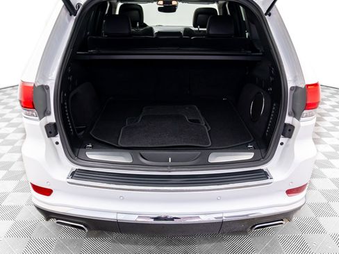 Used 2020 Jeep Grand Cherokee Summit image 29