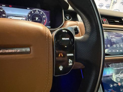 Used 2019 Land Rover Range Rover Sport HSE Dynamic image 32