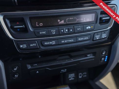Used 2020 Honda Pilot Elite image 20