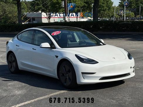 Used 2023 Tesla Model 3 Standard Range RWD image 1