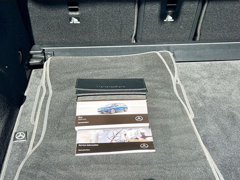 Used 2025 Mercedes-Benz GLA 250 image 44