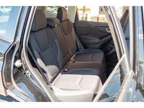 Used 2021 Subaru Forester Premium AWD/4WD image 20