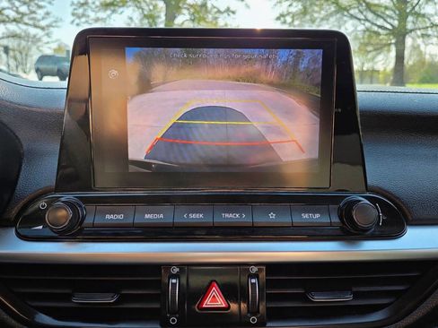 Used 2024 Kia Forte LXS image 16