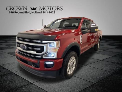 Used 2022 Ford F350 Platinum AWD/4WD image 3
