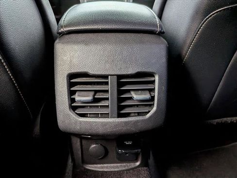 Used 2017 Ford Fusion Energi Titanium image 17