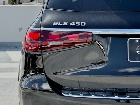 New 2026 Mercedes-Benz GLS 450 4MATIC image 10