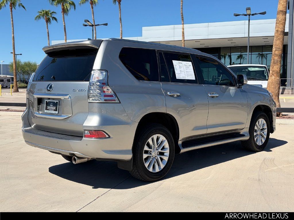 Used 2022 Lexus GX 460 Premium w/ Premium Package AWD/4WD image 7