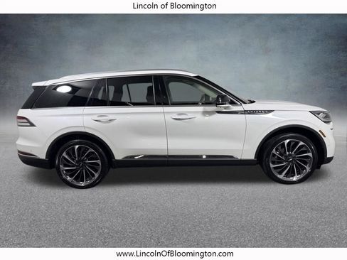 Used 2021 Lincoln Aviator Reserve w/ Equipment Group 201A AWD/4WD image 8