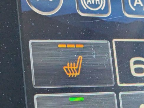 Used 2021 Subaru Outback Limited image 24