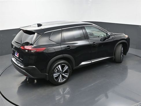 Used 2022 Nissan Rogue SL image 35