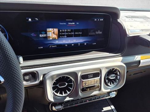 New 2027 Mercedes-Benz G 580 e image 13