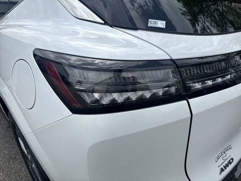 New 2025 Nissan Murano SL image 35