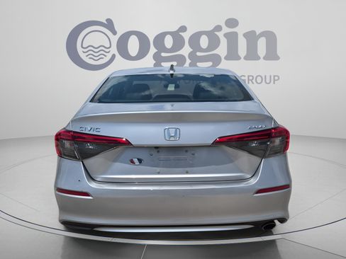 Certified 2023 Honda Civic Sport image 5