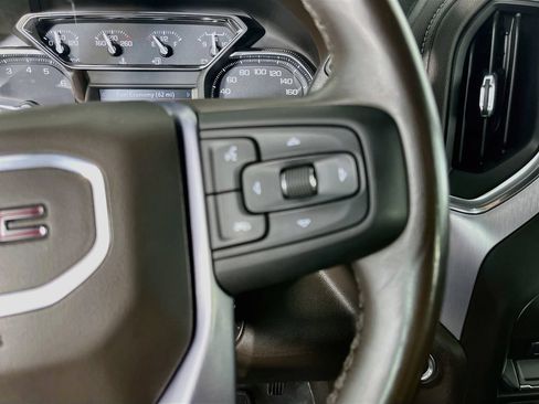 Used 2020 GMC Sierra 1500 SLT w/ SLT Premium Package AWD/4WD image 17