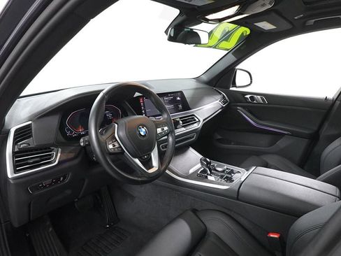 Used 2022 BMW X5 xDrive40i w/ Parking Assistance Package image 14