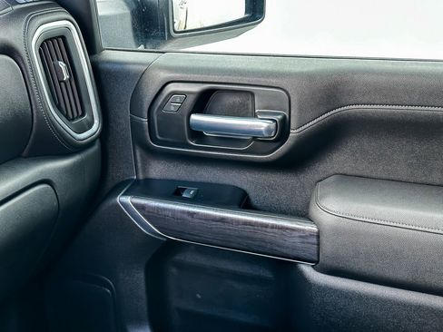 Used 2020 Chevrolet Silverado 2500 LTZ w/ Safety Package image 25