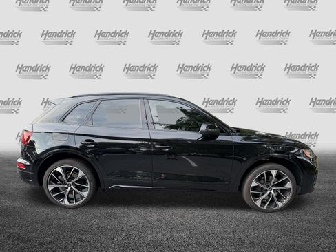 Used 2023 Audi SQ5 Premium Plus AWD/4WD image 9