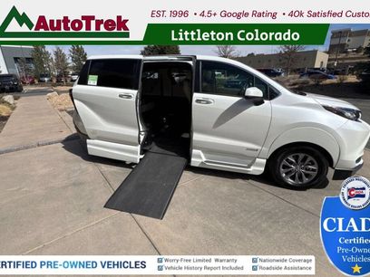 Used 2021 Toyota Sienna XLE