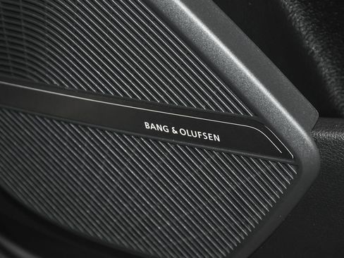 Used 2023 Audi Q5 2.0T Premium Plus w/ Premium Plus Package image 17