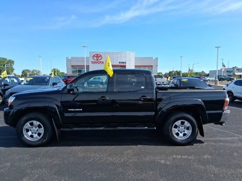 Used 2011 Toyota Tacoma 4x4 Double Cab w/ SR5 Pkg #2 image 8