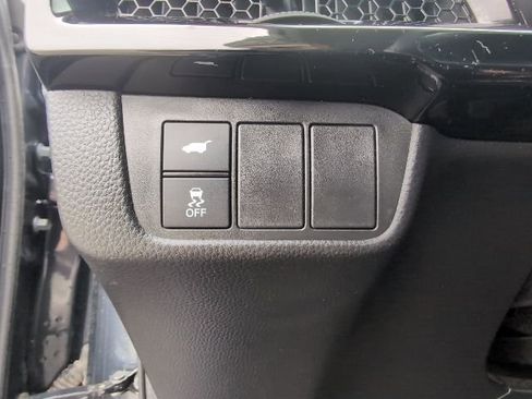 Used 2024 Honda CR-V EX-L image 17