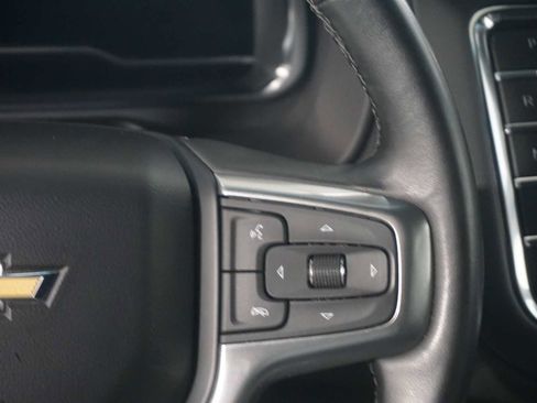 Used 2024 Chevrolet Suburban LT image 22