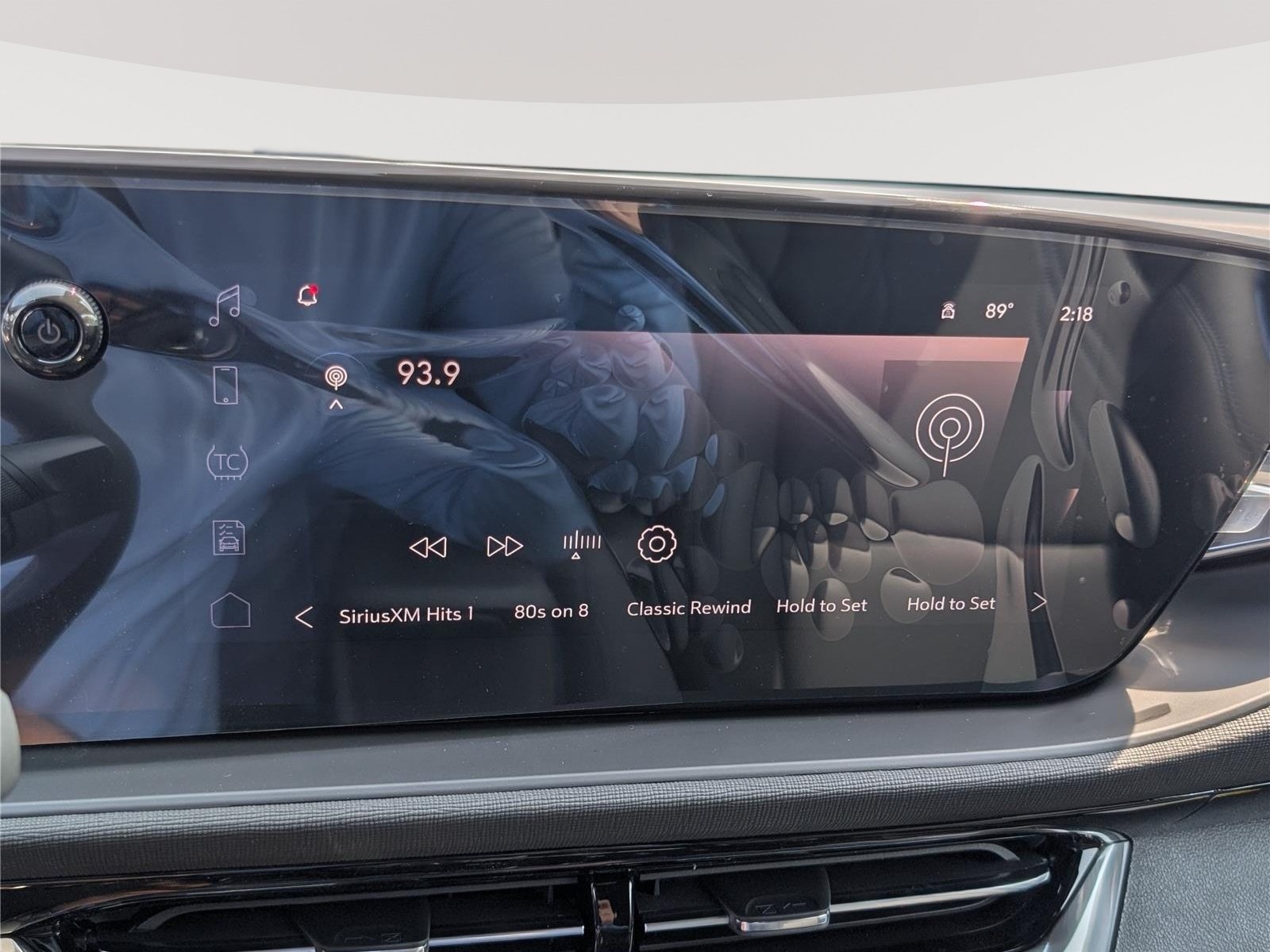 New 2026 Buick Envista Sport Touring w/ Convenience I Package FWD image 24