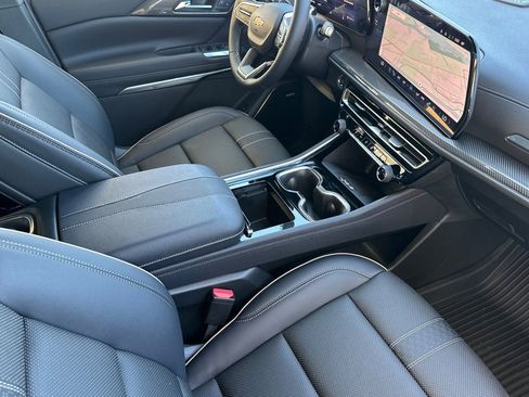 New 2026 Chevrolet Traverse High Country w/ LPO, Floor Liner Package AWD/4WD image 19