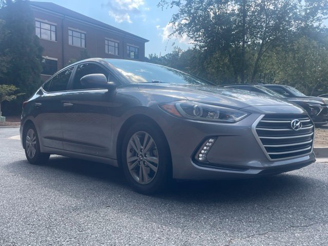 Used 2018 Hyundai Elantra Value Edition FWD image 3