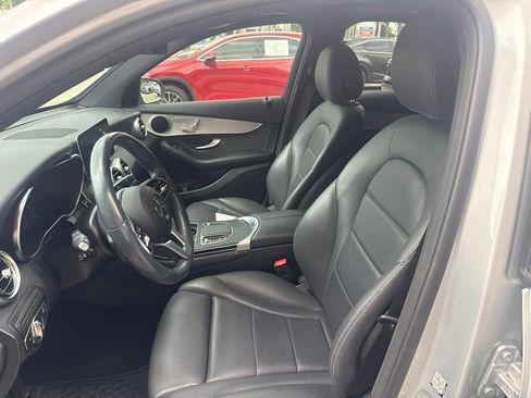 Used 2020 Mercedes-Benz GLC 300 4MATIC image 14