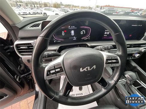 Used 2023 Kia Telluride LX image 12