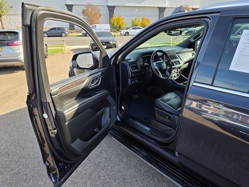 Used 2023 Chevrolet Tahoe LT image 41