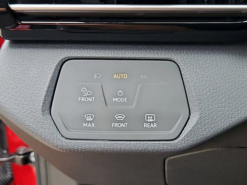Used 2025 Volkswagen ID.4 Pro S Plus AWD/4WD image 25