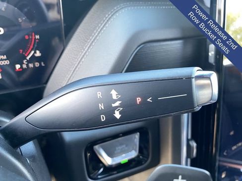 Used 2025 GMC Yukon Denali w/ Sun & Power Step Package AWD/4WD image 35