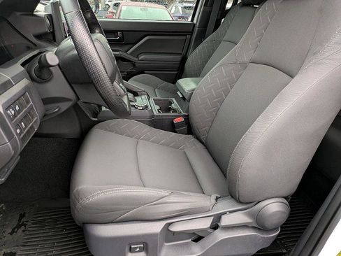 Used 2024 Toyota Tacoma SR image 3