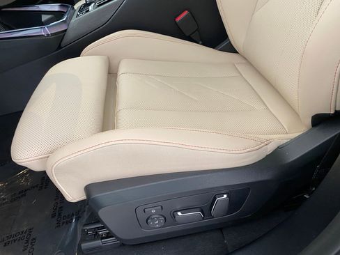 New 2026 BMW X3 xDrive30 w/ Premium Package image 13