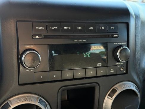 Used 2011 Jeep Wrangler Sport AWD/4WD image 24