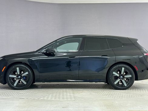 Certified 2023 BMW iX xDrive50 w/ Premium Package image 2