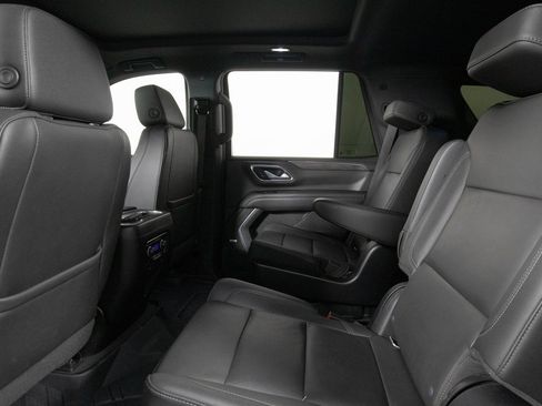 Used 2022 Chevrolet Tahoe Z71 w/ Z71 Off-Road Package image 14