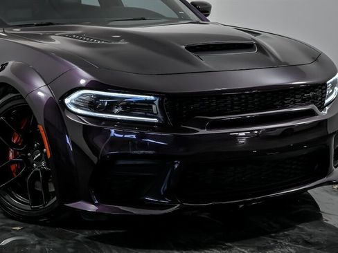 Used 2022 Dodge Charger SRT Hellcat w/ Harman/Kardon Audio Group image 2