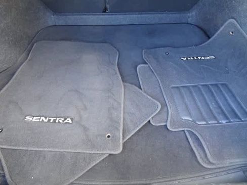 Used 2021 Nissan Sentra SV image 8